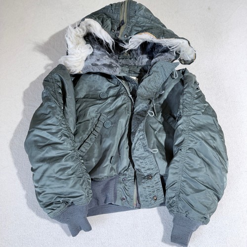Alpha industries 1977 - industries,